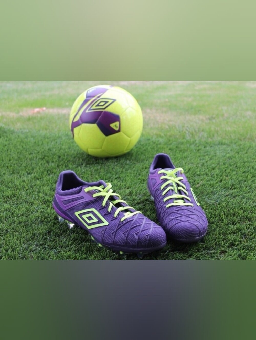 USA 7 UK 6 EUR 40 Soccer cleats Umbro